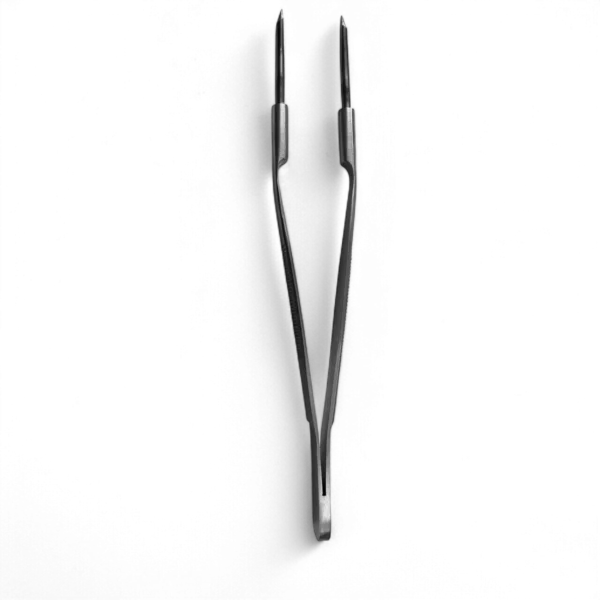 IMG_7128-BI-TTWS0803.webp Recht pincet met tungsten top, diameter 3 mm